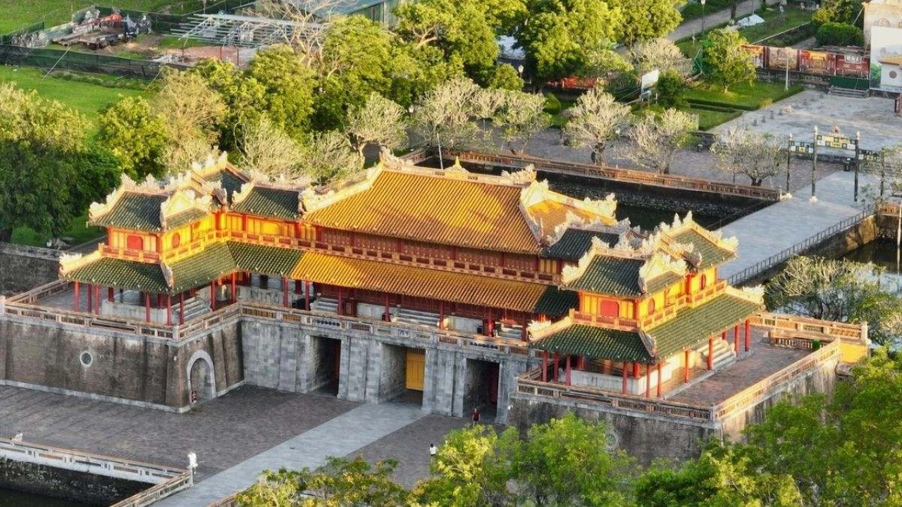 Huế